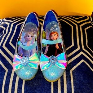 Disney Princess frozen Elsa and Anna dress shoes/size:12 little girl/color: Blue